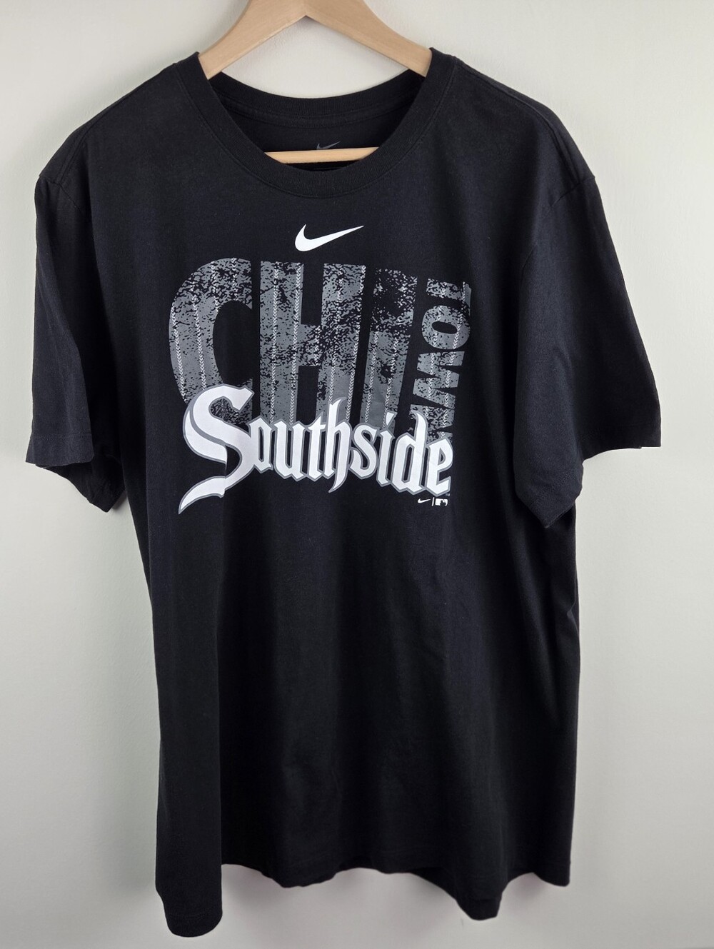 The Nike Tee Shirt Mens XL Black Short Sleeve White Sox South Side Logo Cotton